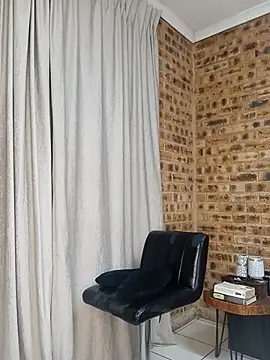 SativaHotxx101 webcam
