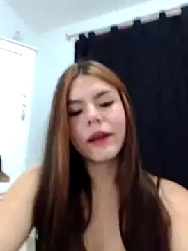 EmiNavarro webcam