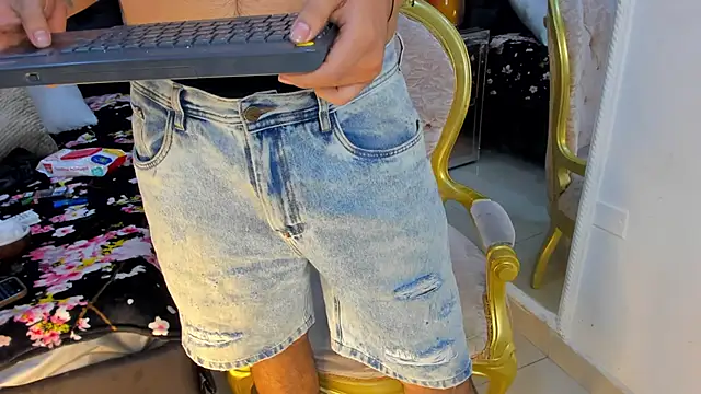 ThomasThundr webcam