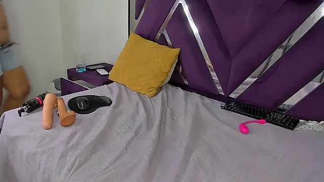 kiaraht webcam