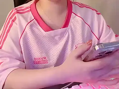 hunhun122 webcam