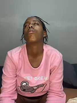 petite_bee webcam