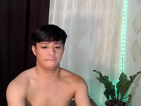 kingdomcum96 webcam