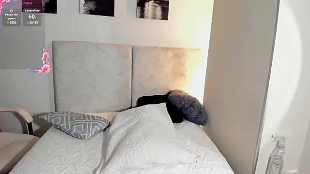 Alessiiia__ webcam