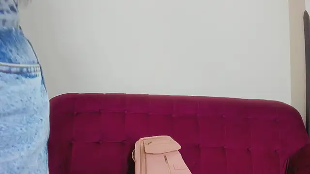 ValentinaDall webcam