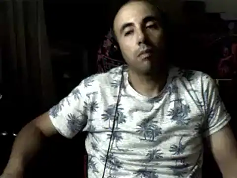 big_heart live cam on StripChat