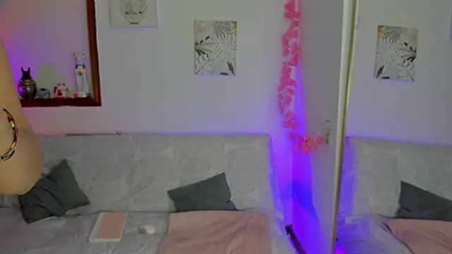 Danesacronin webcam