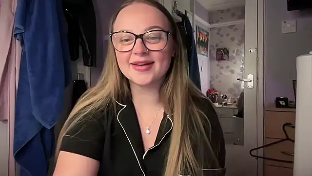 SexySashaxox webcam