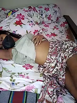 hottywife-03 webcam