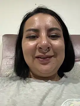 Abril_Luv webcam
