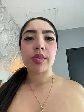 MiaFarkash webcam