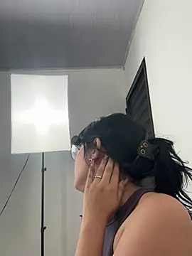 Effy_stone444 webcam