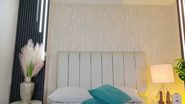 carrie_gb - Carrie_GB's free webcam - UK Sex Cams