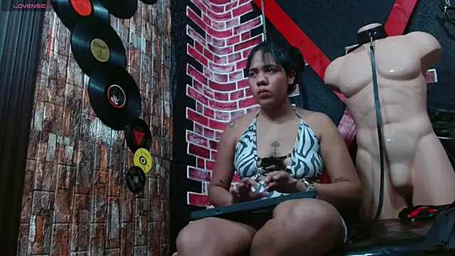 Dominatriz_Arlette webcam