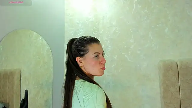 Hillary_myerss_ webcam