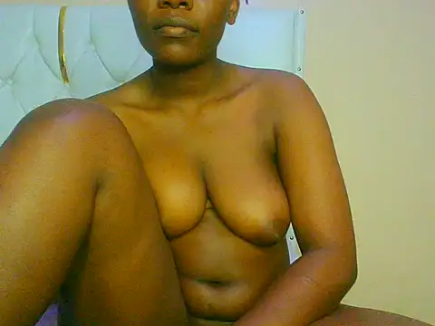 spicyboobs66 webcam