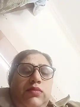 yourchahat27 webcam