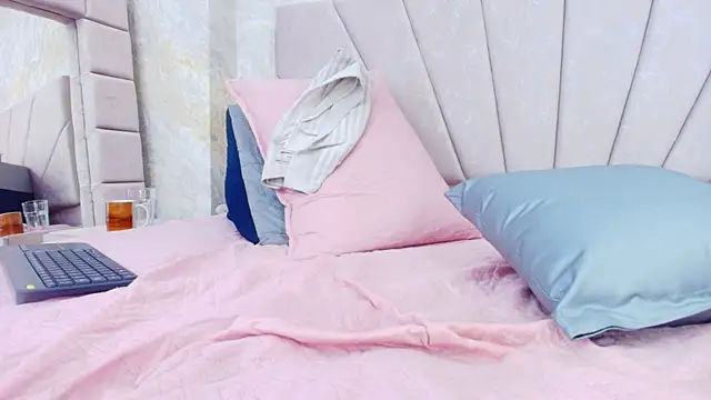 ariana_florez_ webcam