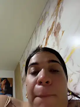 Siri_Luxx webcam