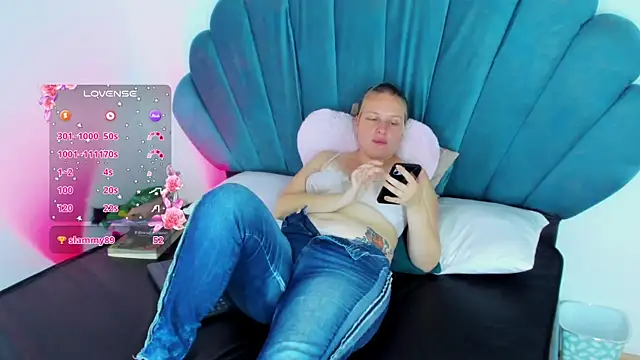 EmilySumer webcam