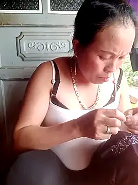 phuongtrinh1 - Phuongtrinh1's free webcam - UK Sex Cams