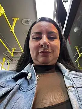Abril_Luv webcam