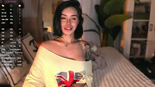 ParisianDoll webcam