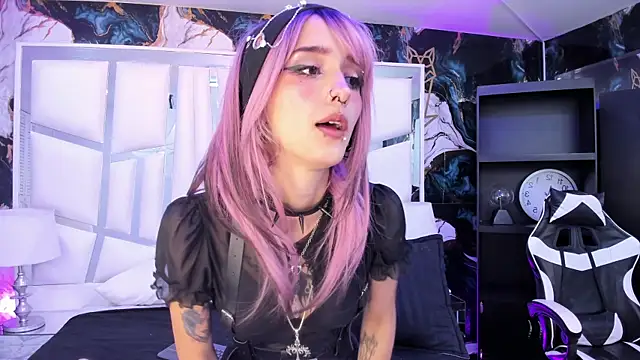 kat_ashbourne webcam