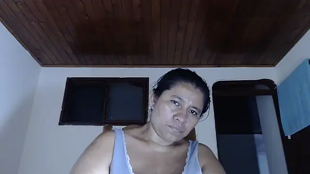 adrixxx38 webcam