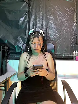 Chantal_Evans7_ webcam