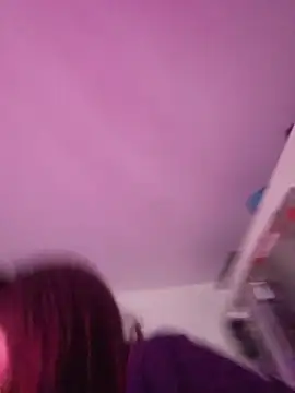 LilyOrion webcam