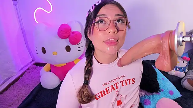 CassieBigass_ live cam on StripChat