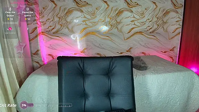 EbonyHansNight live cam on StripChat