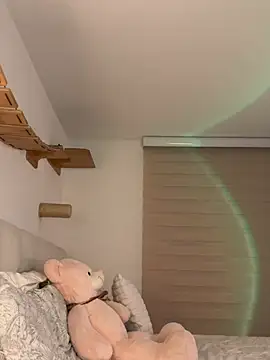 missani 🐜 live sex chat