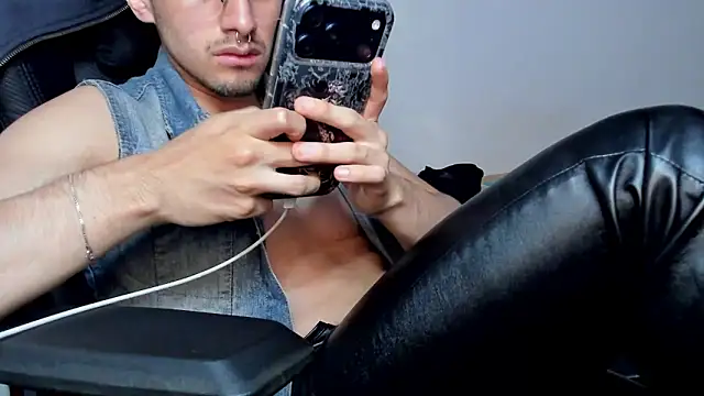 Tommy_Bred webcam