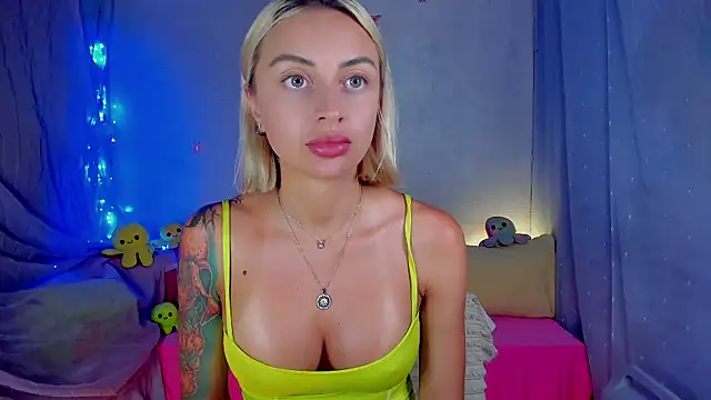 yourlizzydoll - YourLizzyDoll's free webcam - UK Sex Cams