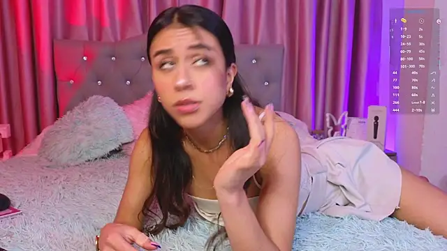 Emiily_Scott1 webcam