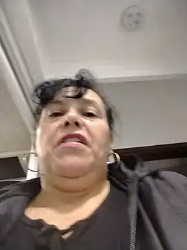 Natasha_miilf webcam