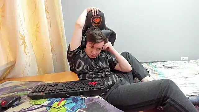 iliaskrislove webcam