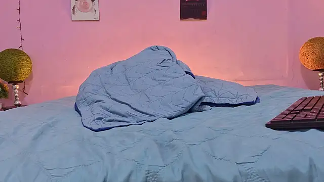 Jules_zzz webcam