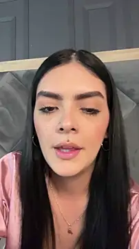 AliceRitter live cam on StripChat