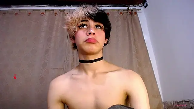 DaraSweet20 webcam