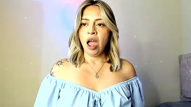 BellaDonna_16 webcam