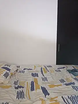eliclasss webcam