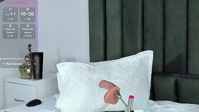 Emma_Rossiii webcam