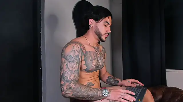 DanteDonovan_ live cam on StripChat