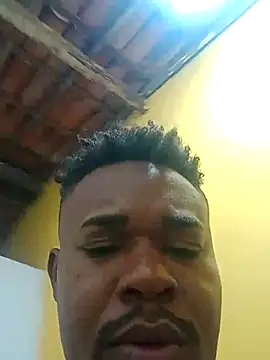 Richard0103 live cam on StripChat