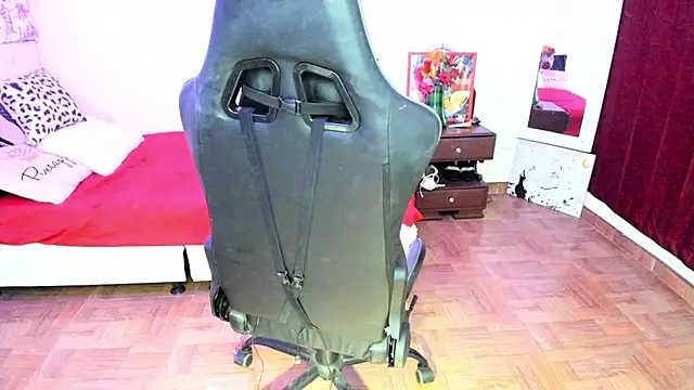 esmeralda_milf webcam