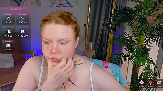 cassie_xkiss - Cassie_xKiss's free webcam - UK Sex Cams