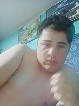 Elperritobb live cam on StripChat